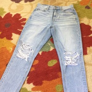 American Eagle high-waisted mom jeans